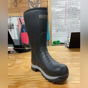 Quarto mens boots